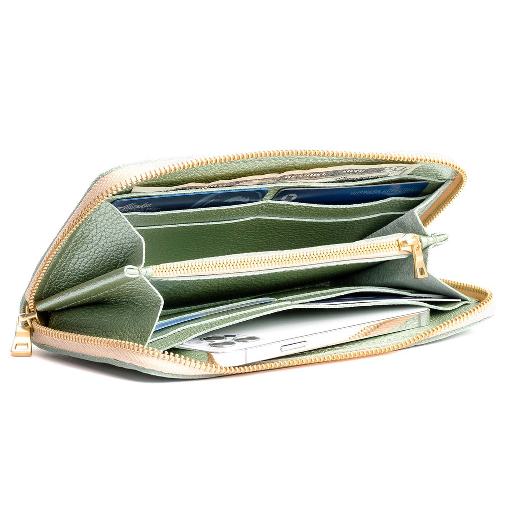 'Almost Perfect' Accordion Zip Wallet