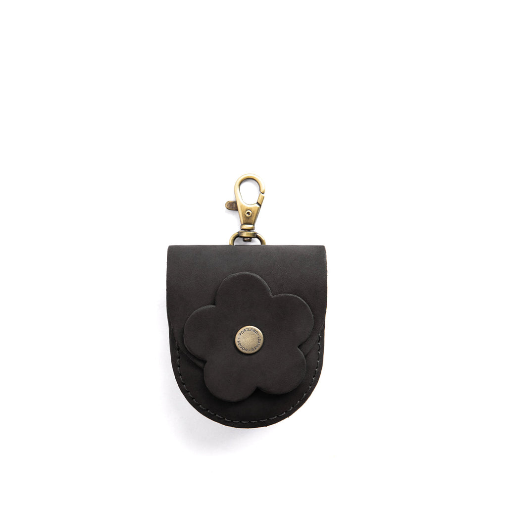 'Almost Perfect' Petunia Pouch