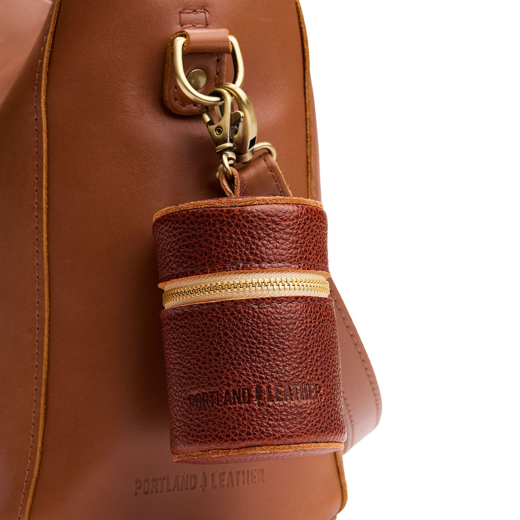 Rollie Pouch
