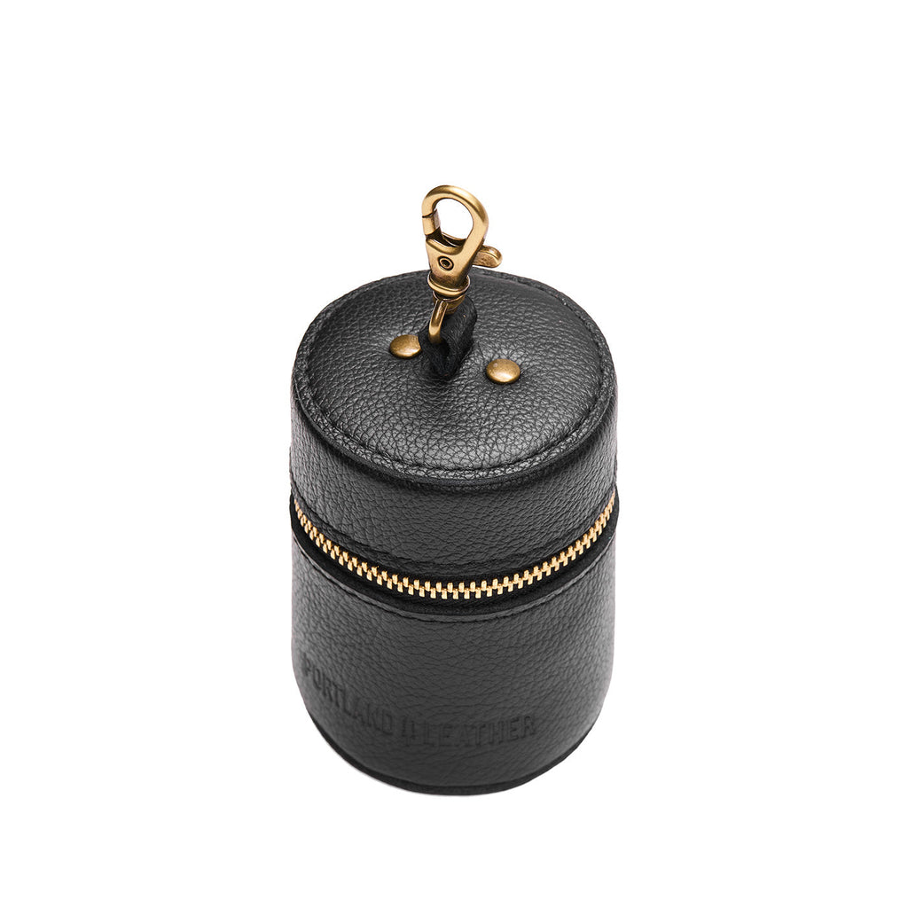 Rollie Pouch