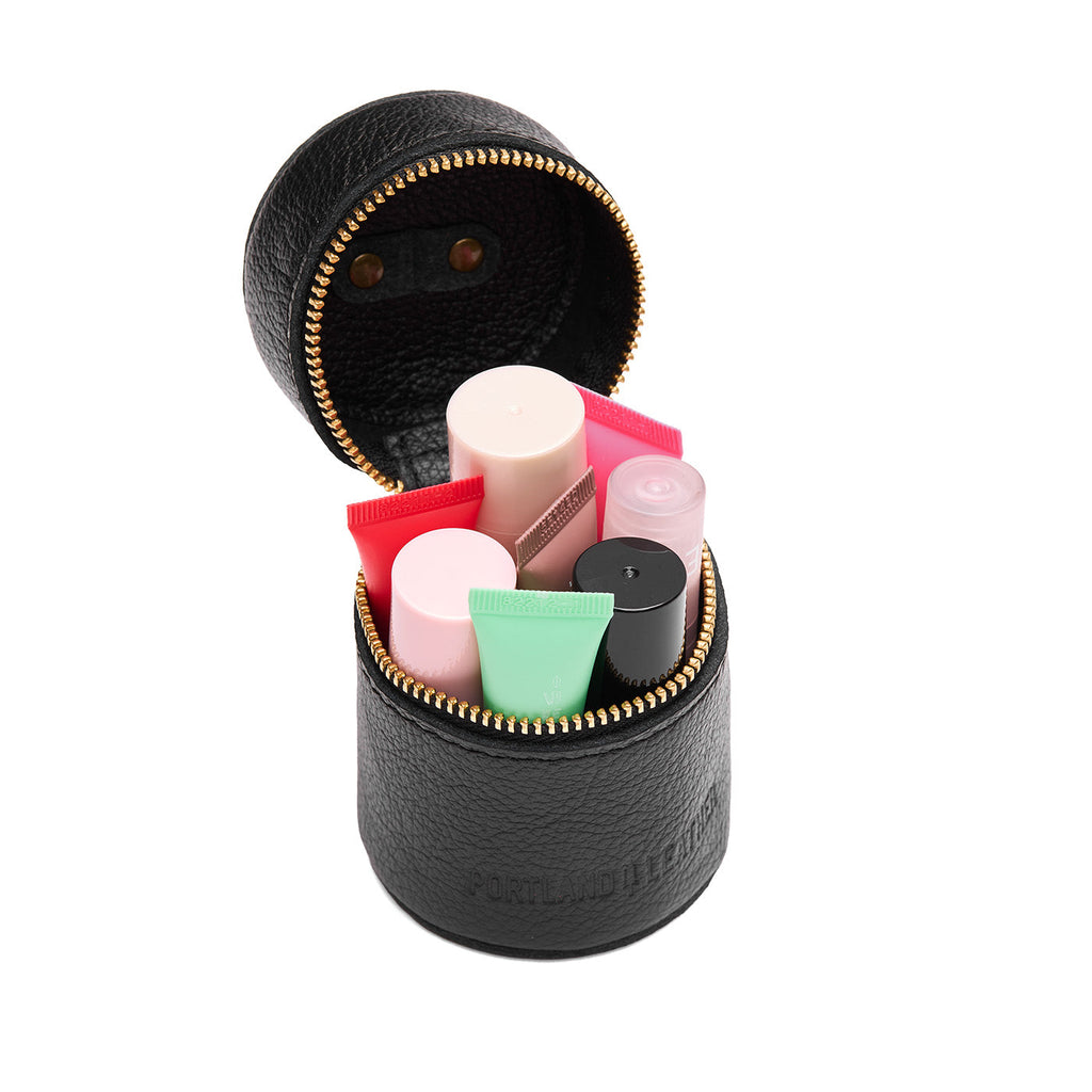 Rollie Pouch