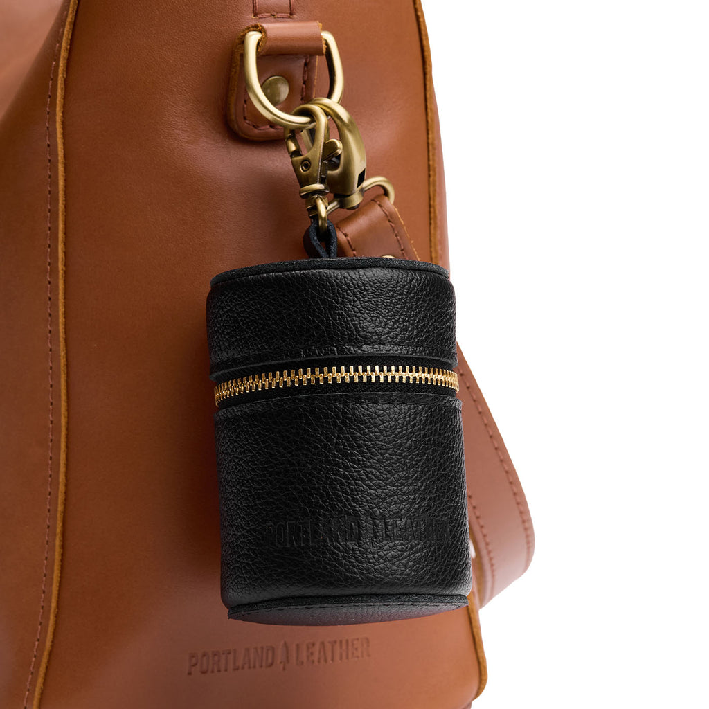 Rollie Pouch