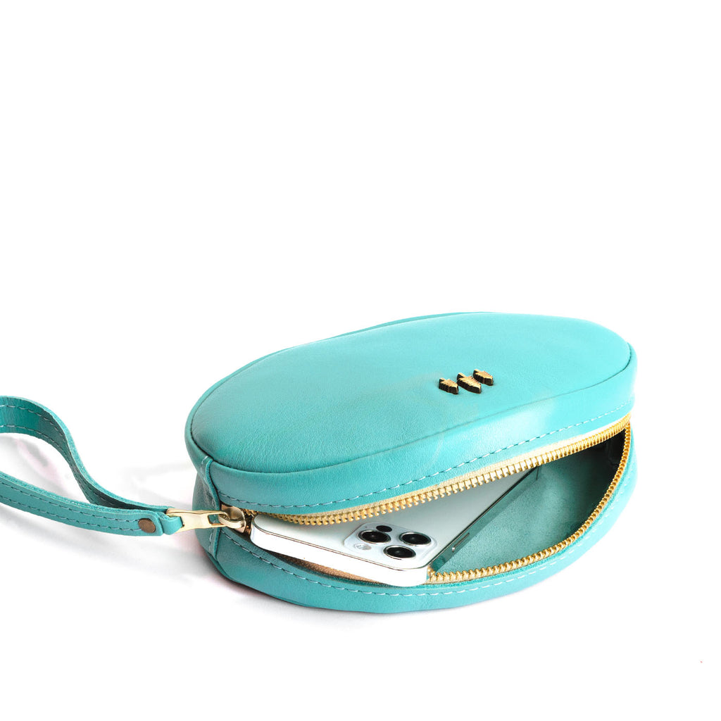 Roswell Pouch
