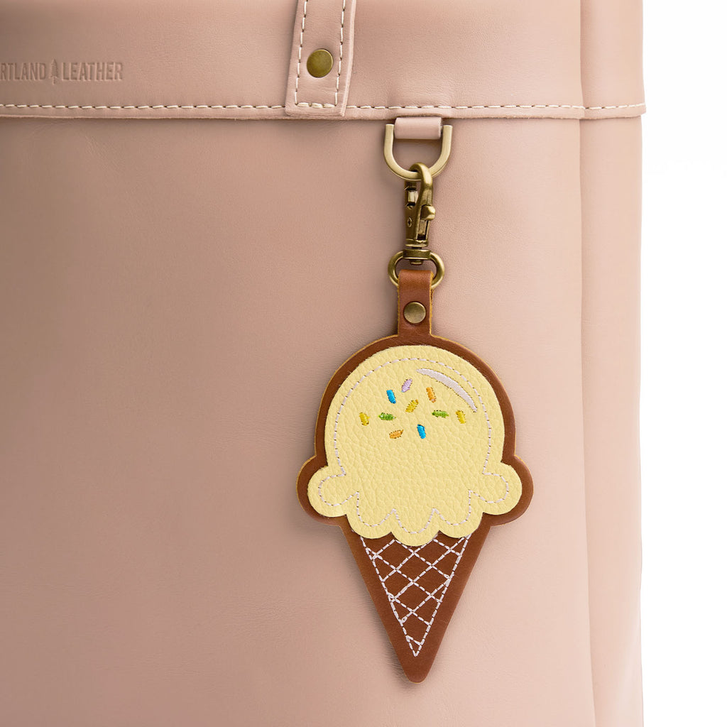 Scoop Keychain
