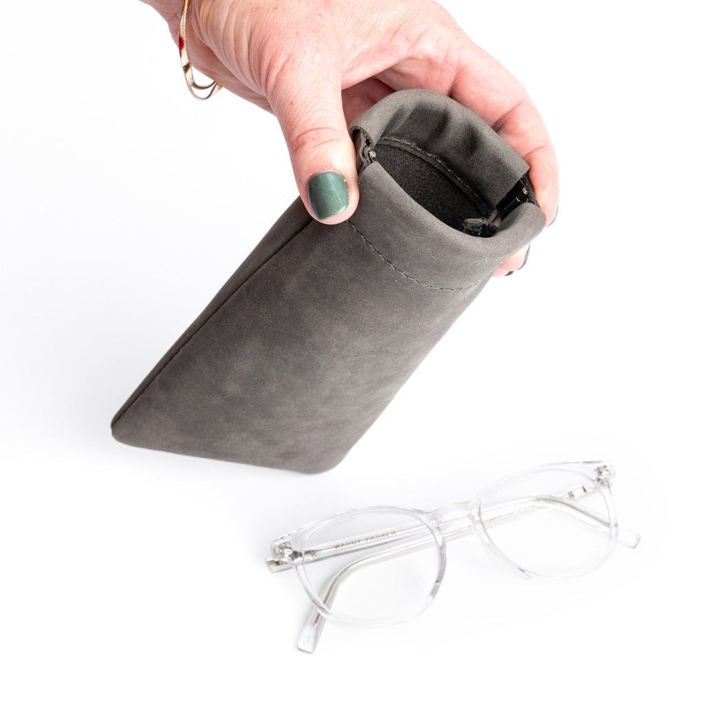 Squeeze Eyeglass Case